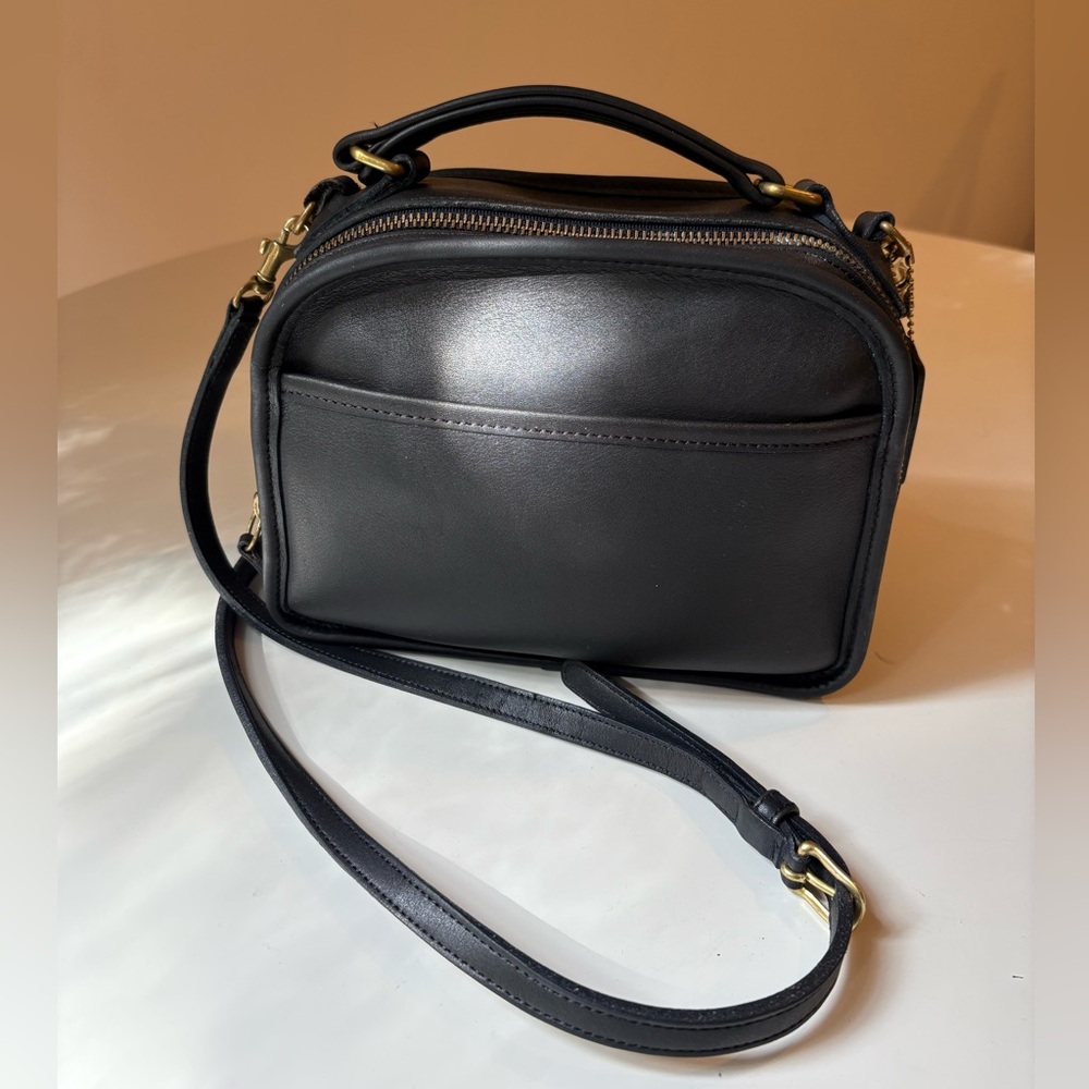 VINTAGE COACH LUNCHBOX HANDBAG BLACK